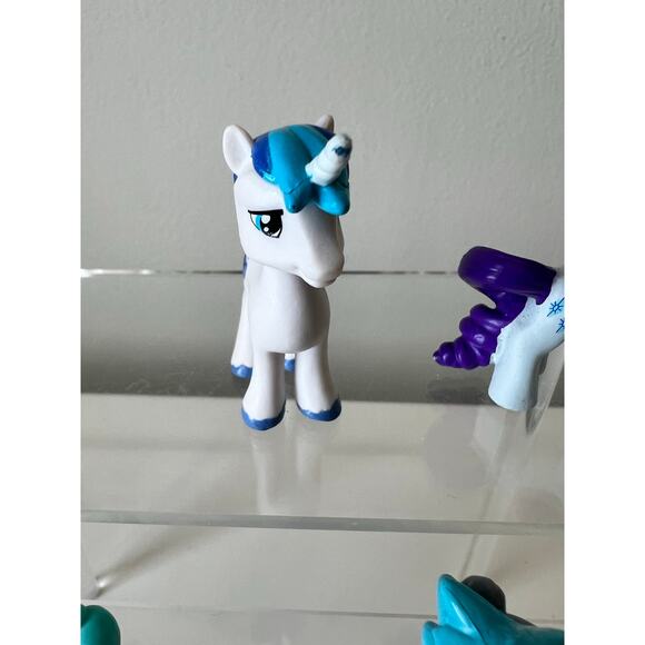 My Little Pony Lot 5 Mini Figures Toy 1.5 to 2 inches tall - Picture 3 of 8